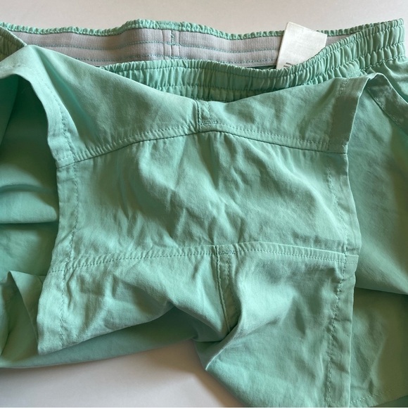 Patagonia Mens Baggies Shorts Mint Green Size Small 4” - Picture 3 of 7